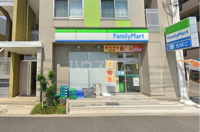 コンビニ　ファミリーマート 都筑富士見が丘店（コンビニ）まで1001m