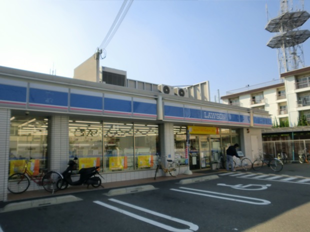 コンビニ　ローソン加島四丁目店（コンビニ）まで158m