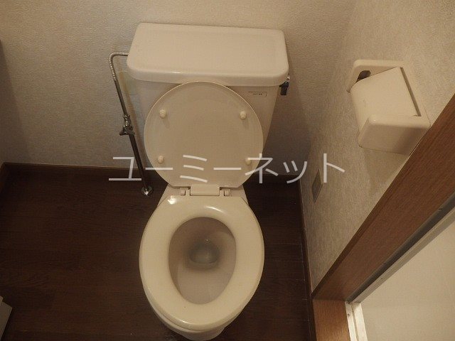 トイレ　別室参照。