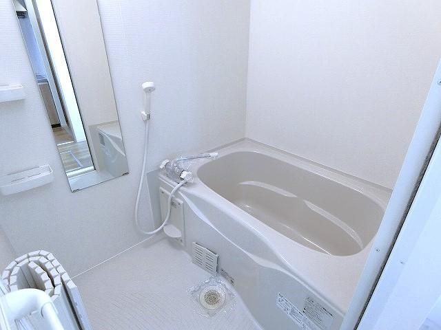バス・シャワールーム　日々の暮らしに欠かせないお風呂です