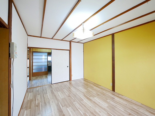 その他部屋・スペース　落ち着いて過ごせるお部屋なので、寝室にいかがでしょうか