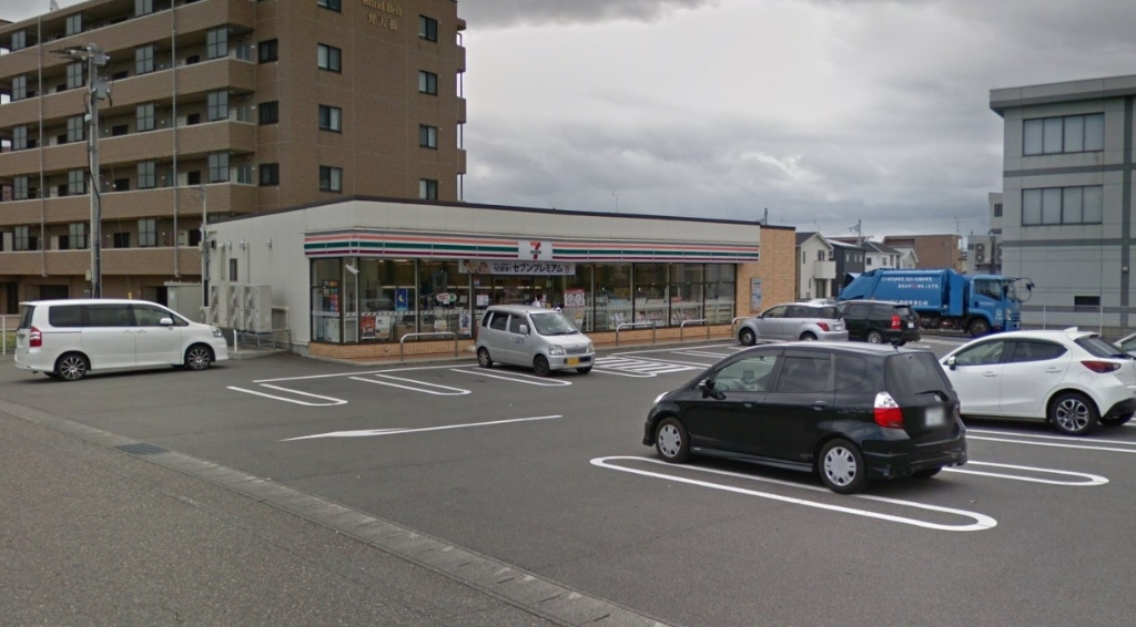 コンビニ　セブンイレブン 新潟弁天橋店（コンビニ）まで516m