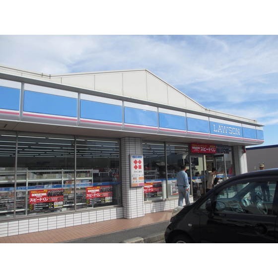 コンビニ　ローソン駒ヶ根経塚店（コンビニ）まで525m