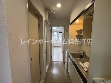 玄関　※別部屋参照写真となります。