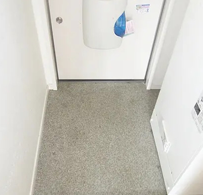 玄関　※同タイプ参考写真