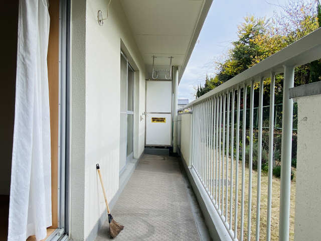 第二鳴海おお根住宅3号棟105の内装写真