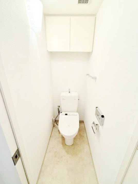 Brillia ist代々木上原のトイレ写真