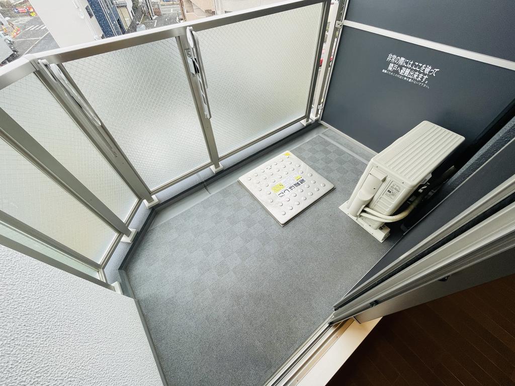 バルコニー