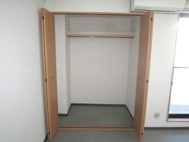 高田556の内装写真