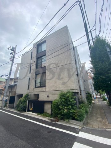 ラピス本駒込の外観写真