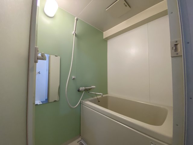 バス・シャワールーム　別部屋参考イメージ写真