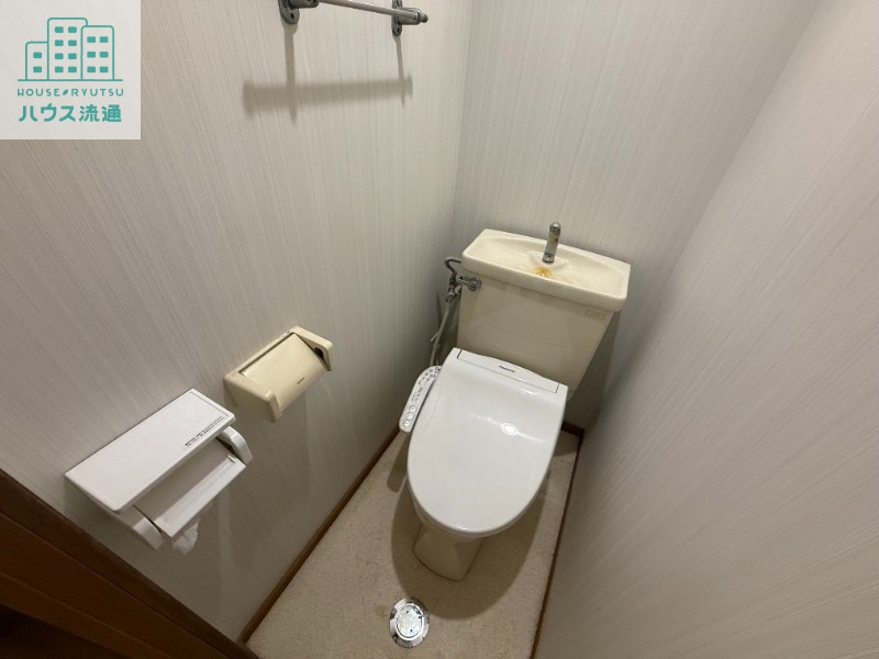 フラワーヒルズIのトイレ写真