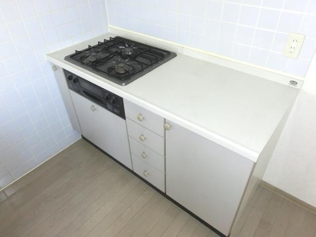 キッチン　※他部屋参考写真