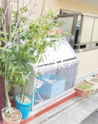 その他共有部分　共用ゴミ置き場です。