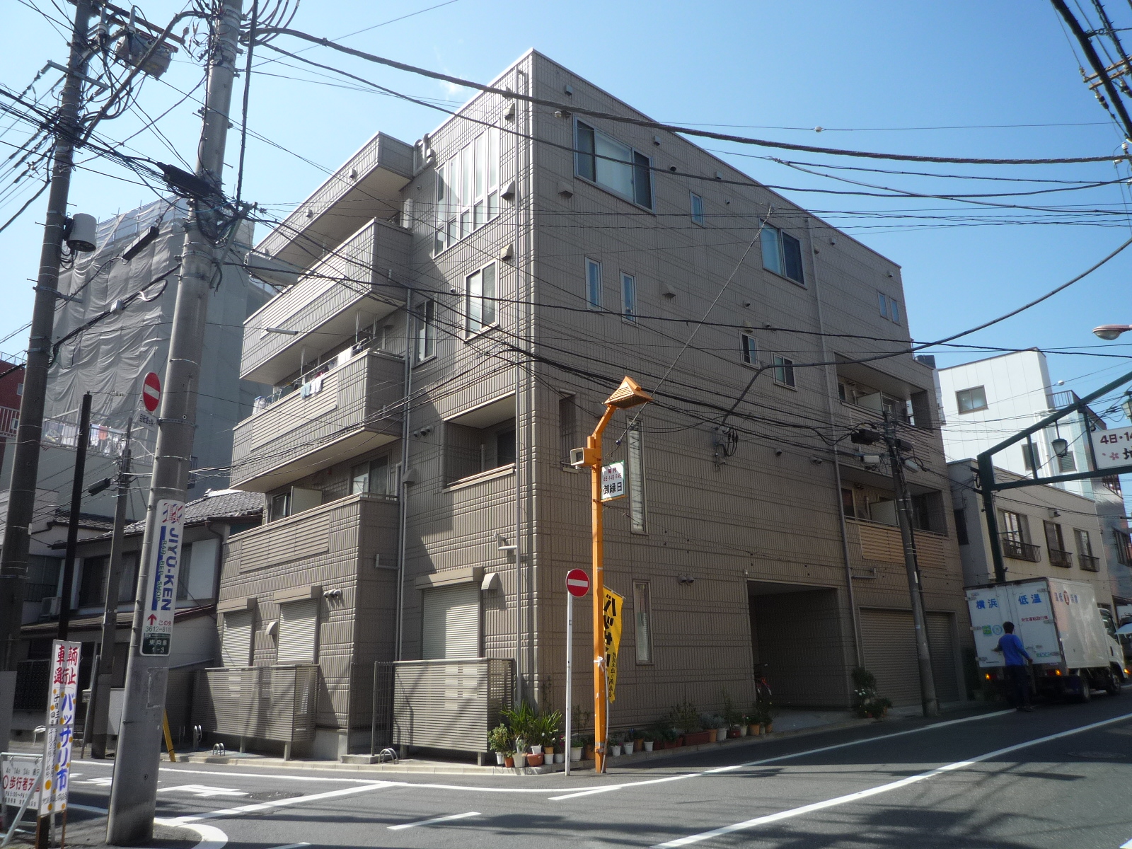 建物外観