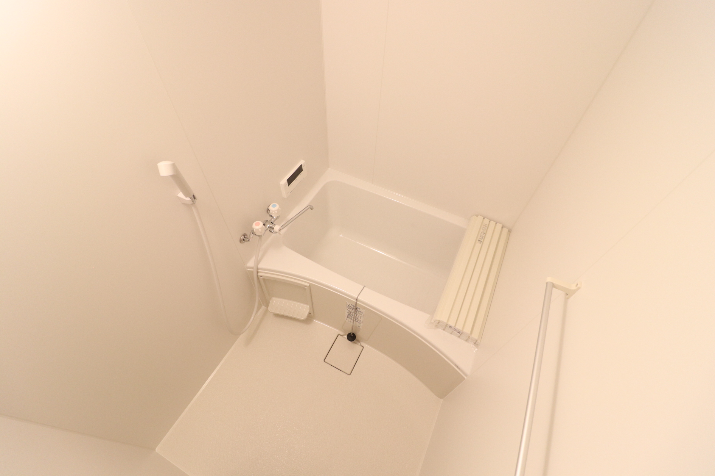 バス・シャワールーム　追い焚き付き☆