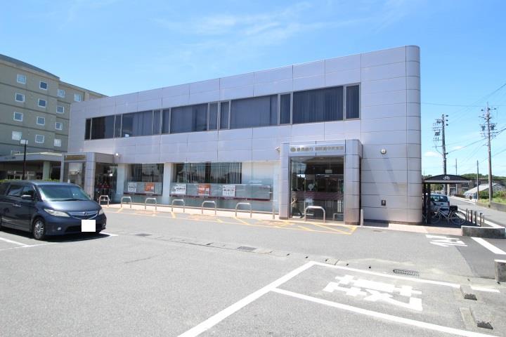銀行　静岡銀行御前崎中央支店（銀行）まで1153m