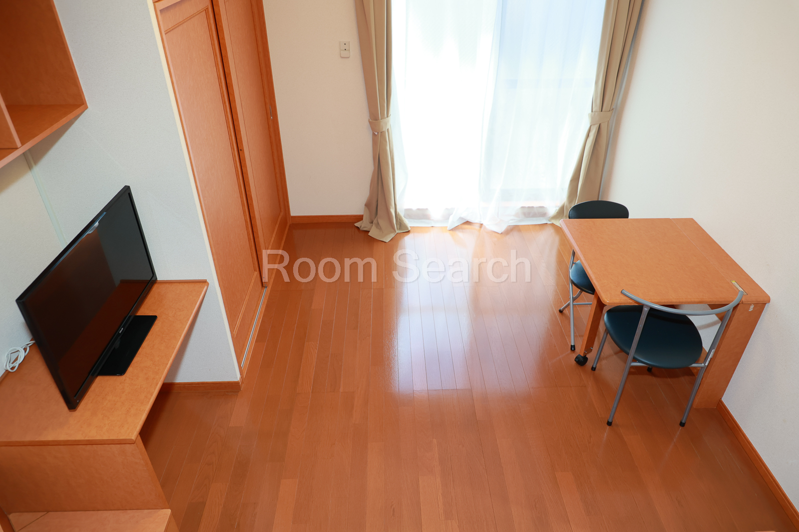 その他部屋・スペース　カーテン、エアコン、照明付き