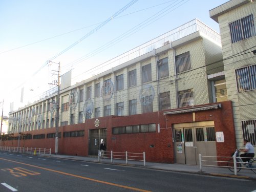幼稚園・保育園　住吉清水学園加賀幼稚園（幼稚園・保育園）まで859m