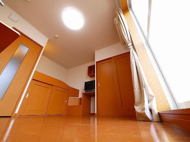 居室・リビング　居間です