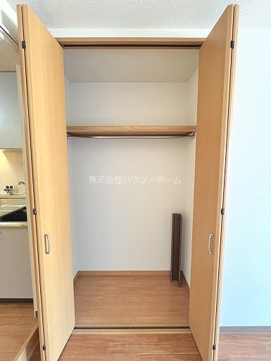 【城陽市寺田のマンションの収納】