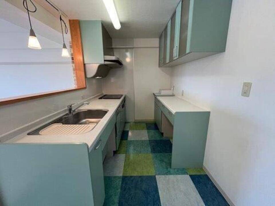 キッチン　キッチン