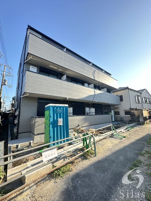 四條畷市南野のアパートの建物外観