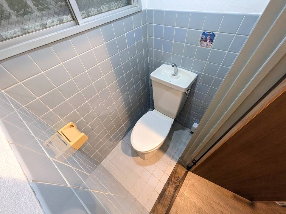 トイレ　トイレ