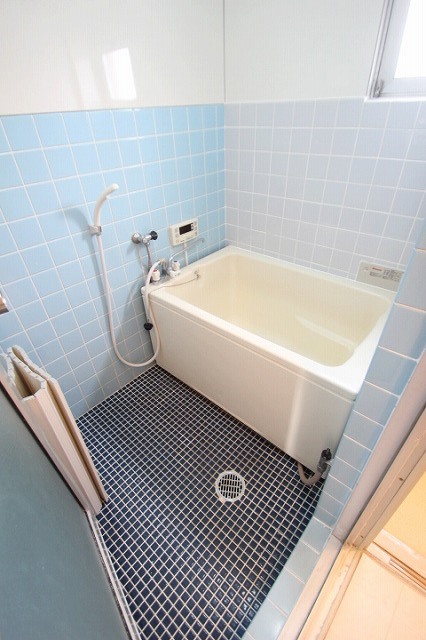 バス・シャワールーム　同物件別室