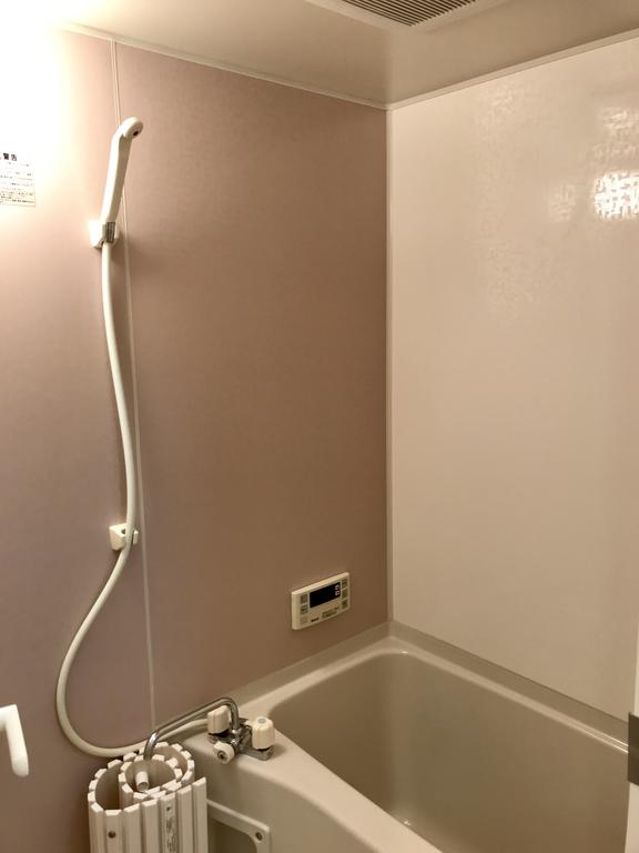 バス・シャワールーム　追い焚き付バス