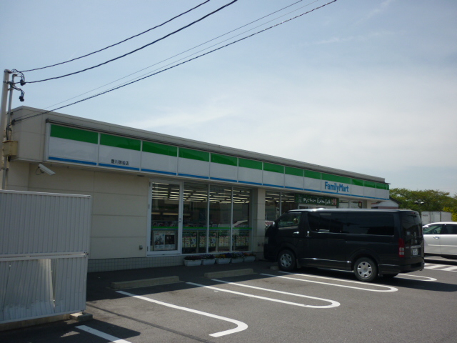 コンビニ　ファミリーマート豊川御油店（コンビニ）まで604m