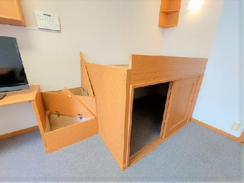 収納　ベッド下収納でお部屋スッキリ片付きます。