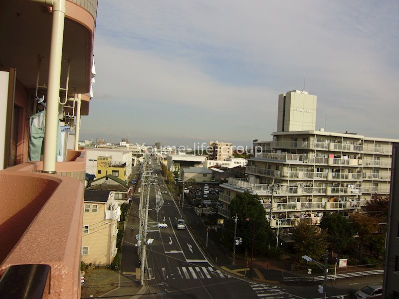 【平塚市中原のマンションの眺望】