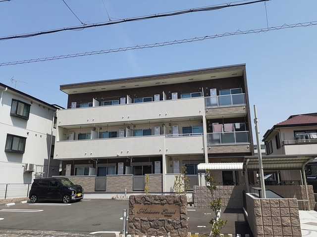 加古川市平岡町新在家のアパートの建物外観