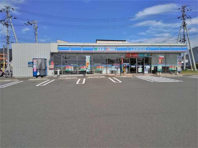 コンビニ　ローソン　東温志津川店（コンビニ）まで1100m