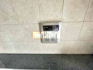 セキュリティ　オートロック付き