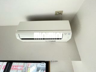 その他設備　エアコンついています