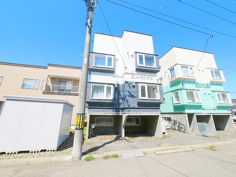 建物外観　ＪＲ厚別駅と地下鉄東西線ひばりヶ丘駅までダブルアクセス可能♪