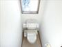 トイレ　温水洗浄便座のトイレです。