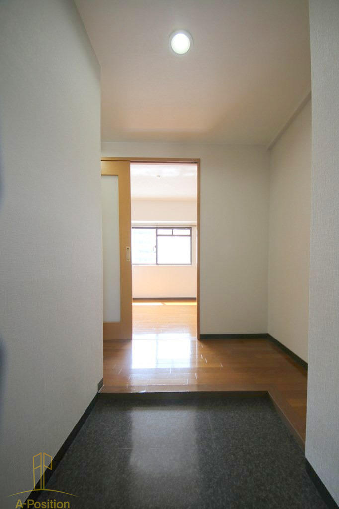 玄関　アルボール西道頓堀