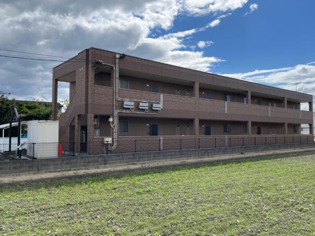 建物外観　外観写真（昼）