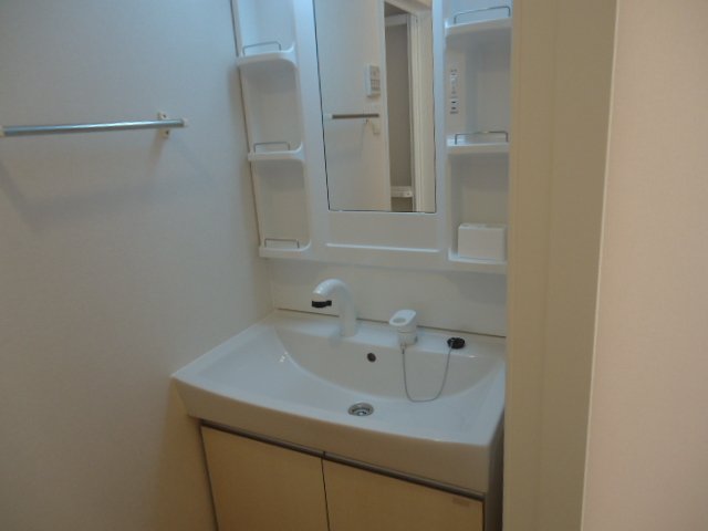 洗面設備　洗髪洗面化粧台