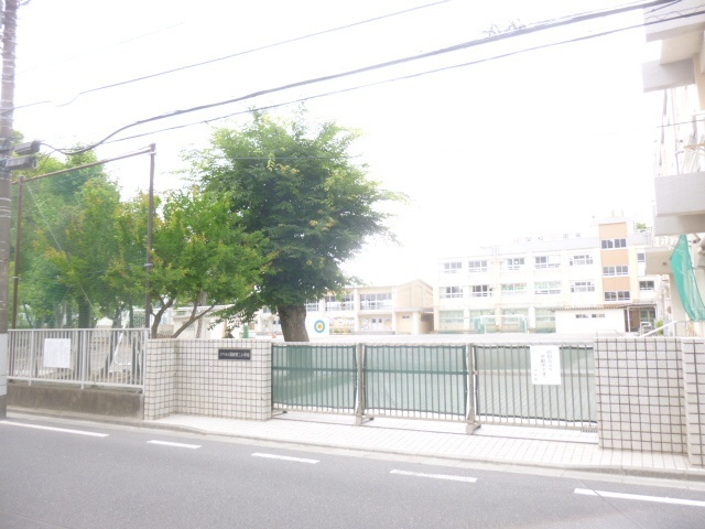 小学校　江戸川区立篠崎第二小学校（小学校）まで1021m