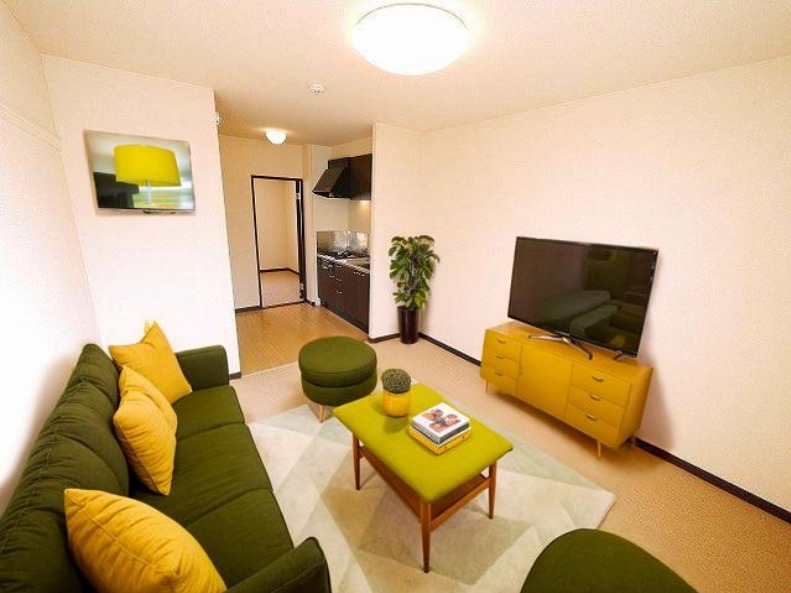 居室・リビング　CGで家具等を配置したもので家具等は含まれません