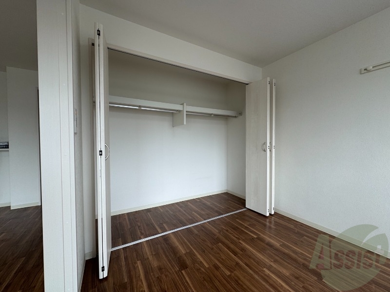 収納　こちらは収納です。物をしまう事ができますね！