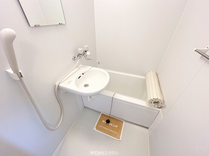 洗面設備　同等タイプのイメージ画像です。