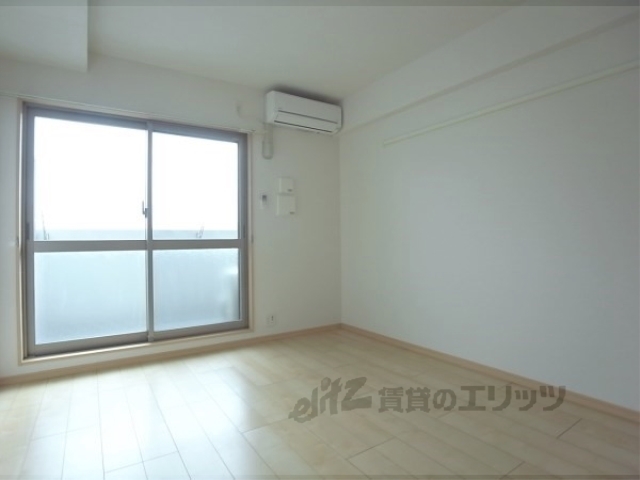 居室・リビング　居室