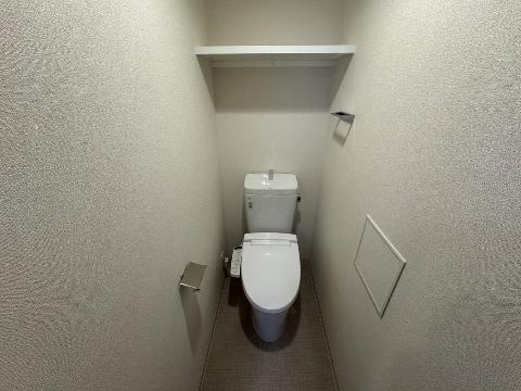 トイレ　トイレ