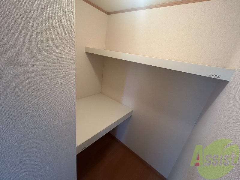 収納　こちらは収納です。とても大きな収納スペースがあります。