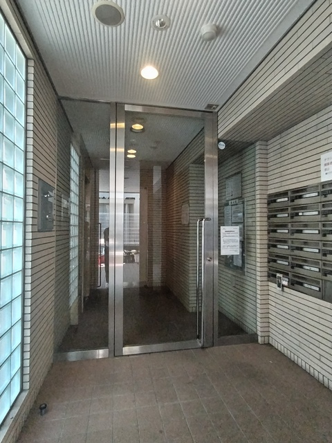 エントランス　エントランス